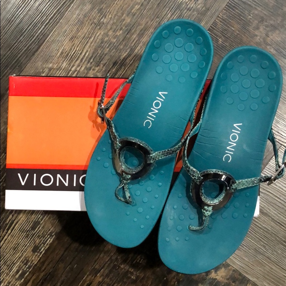 Vionic Karina Teal Snake Print Sandals
